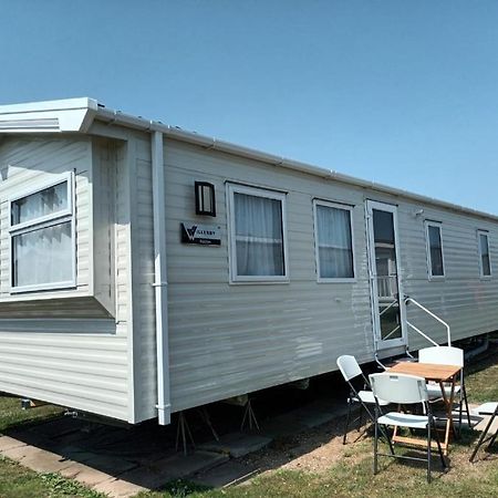 3 Bed ,Sleeps 8 Caravan California Cliffs Holiday Park Scratby Eksteriør bilde