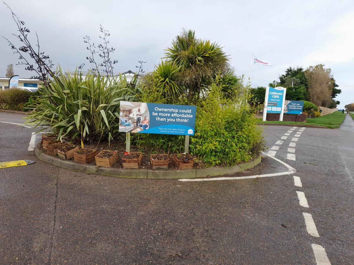 3 Bed ,Sleeps 8 Caravan California Cliffs Holiday Park Scratby Eksteriør bilde
